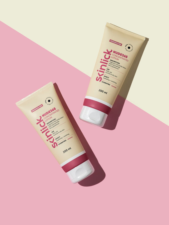 Skinlick Nude365 Concentrated Lotion koncentrirani losion za tijelo s pantenolom, niacinamidom i hijaluronskom kiselinom.